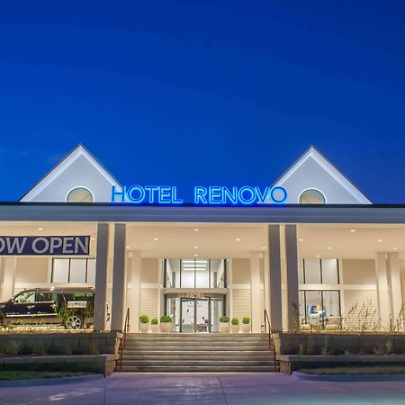 Hotel Renovo Urbandale Bagian luar foto