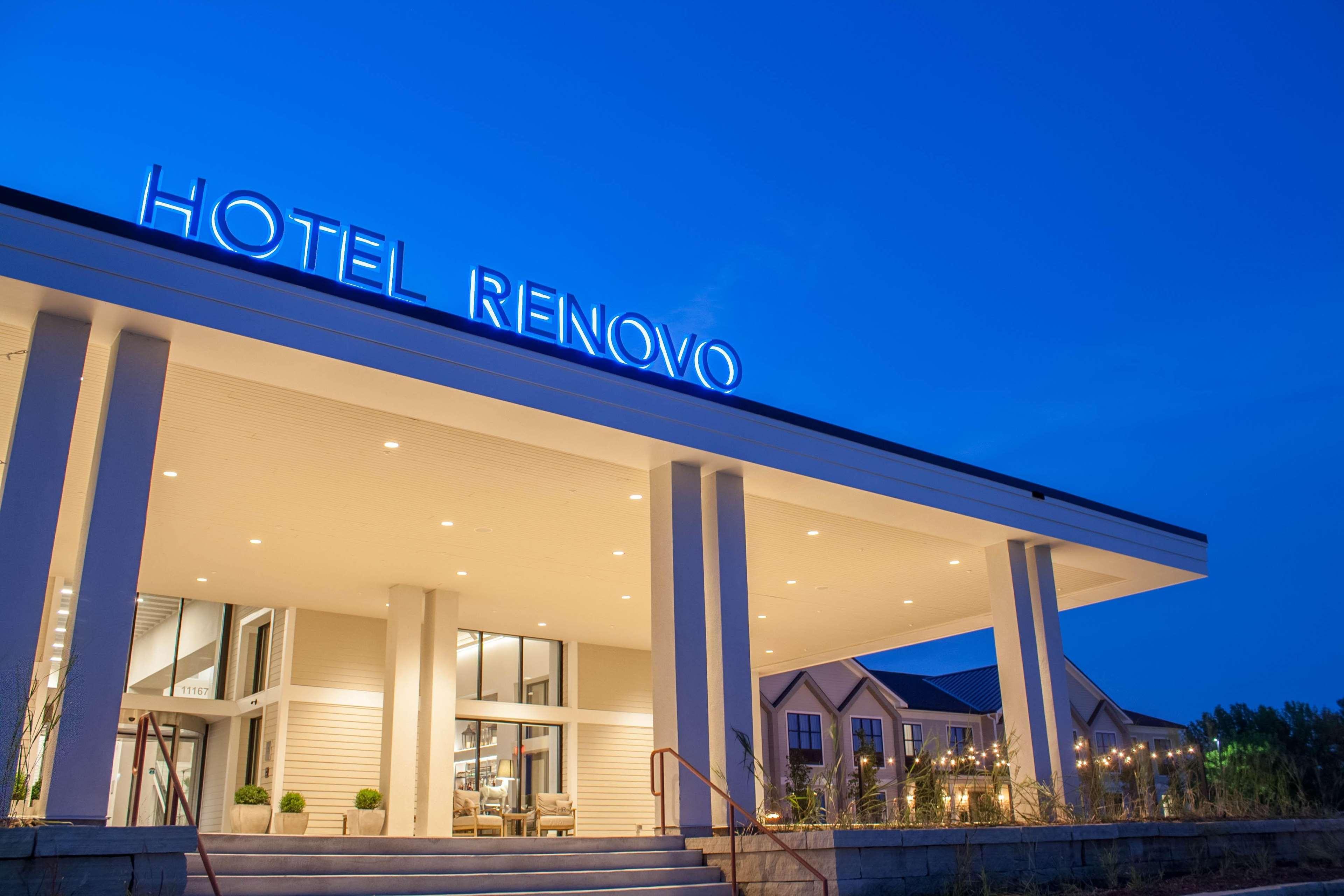 Hotel Renovo Urbandale Bagian luar foto