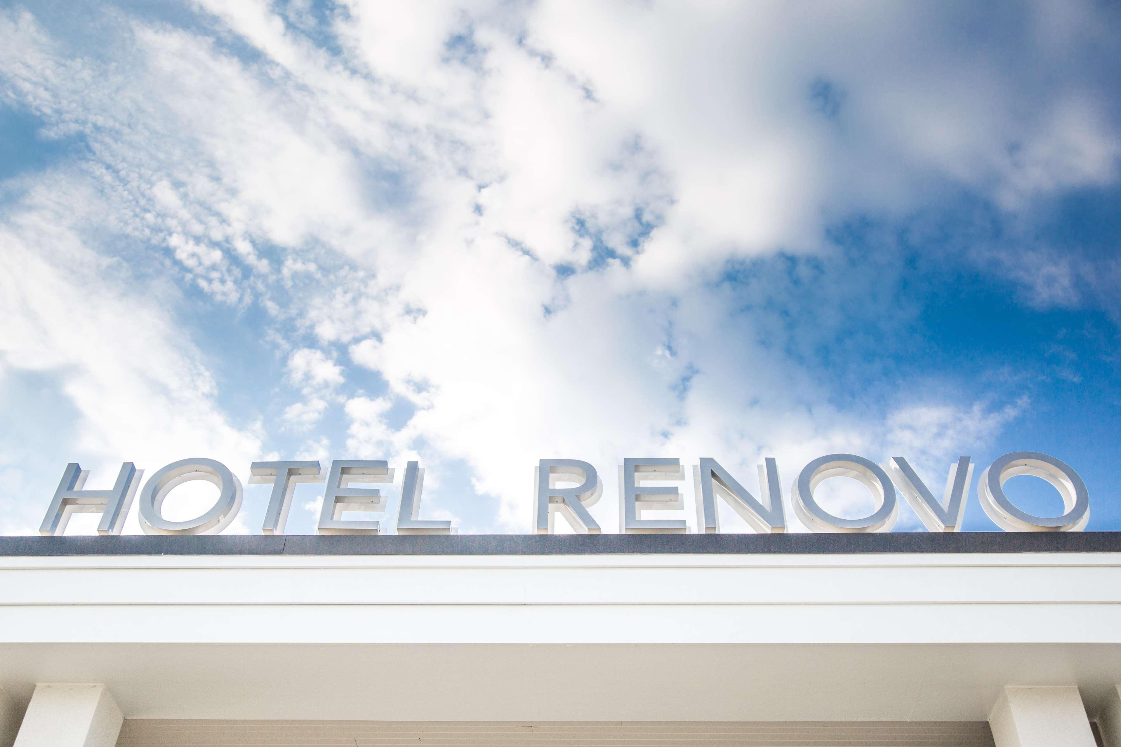 Hotel Renovo Urbandale Bagian luar foto